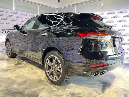 2021 Maserati Levante Base