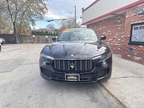 2021 Maserati Levante Base