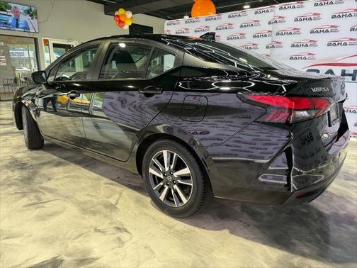 2021 Nissan Versa 1.6 SV