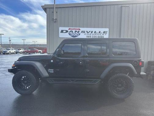 2018 Jeep Wrangler Unlimited Sport