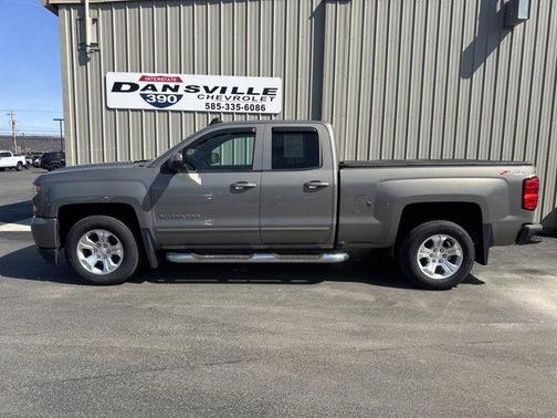 Pepperdust Metallic 2017 Chevrolet Silverado 1500 LT