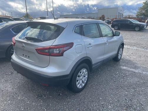 2020 Nissan Rogue Sport S