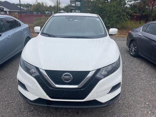 2022 Nissan Rogue Sport S