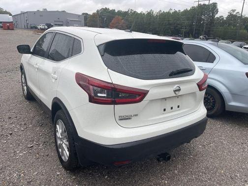 2022 Nissan Rogue Sport S