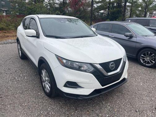 2022 Nissan Rogue Sport S