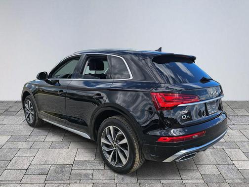 2024 Audi Q5 45 S line Premium Plus