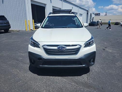 2021 Subaru Outback Premium