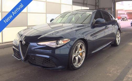 Montecarlo Blue Metallic 2021 Alfa Romeo Giulia Ti
