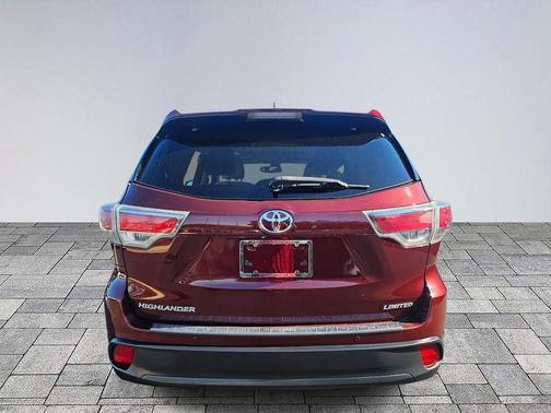 2016 Toyota Highlander Limited