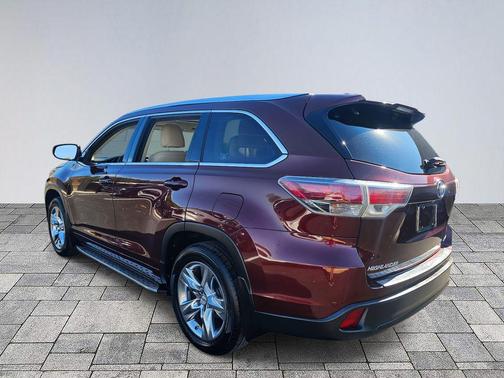2016 Toyota Highlander Limited