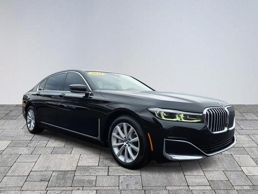 2021 BMW 740 740i