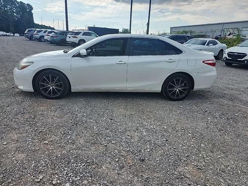 2015 Toyota Camry XSE