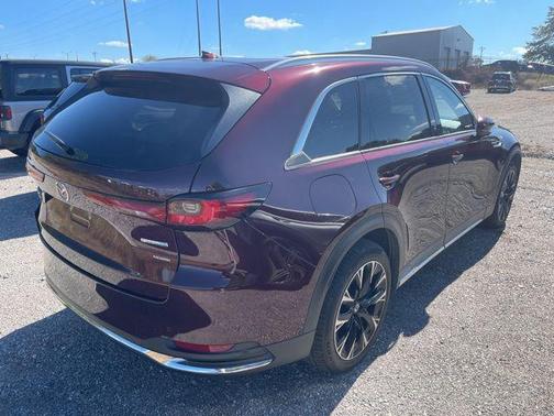 2024 Mazda CX-90 PHEV Premium Plus