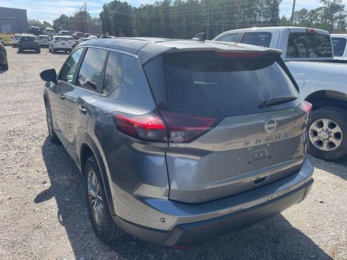 2024 Nissan Rogue S
