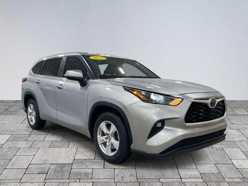 2023 Toyota Highlander LE