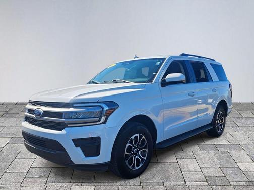2022 Ford Expedition XLT