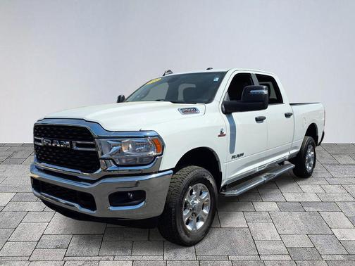 Bright White 2024 RAM 2500 Big Horn Crew Cab 4x4 6'4' Box