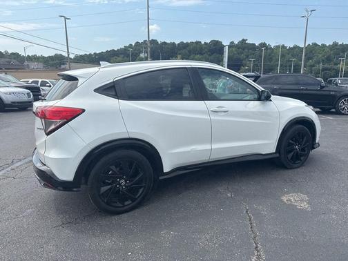 2022 Honda HR-V 2WD Sport