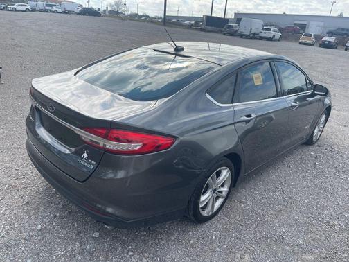 2018 Ford Fusion Hybrid SE