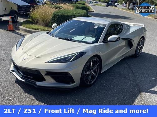 2022 Chevrolet Corvette Stingray w/2LT