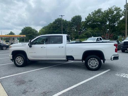 2022 Chevrolet Silverado 2500 High Country