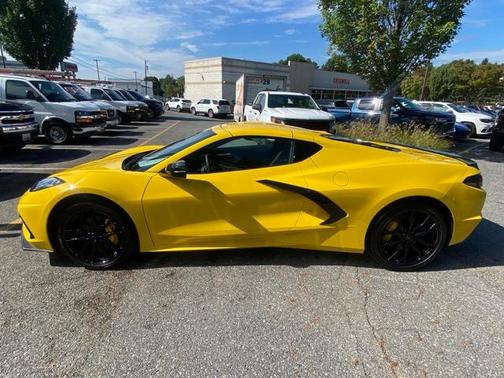 2025 Chevrolet Corvette Stingray w/2LT