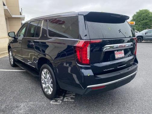 2023 GMC Yukon XL SLT
