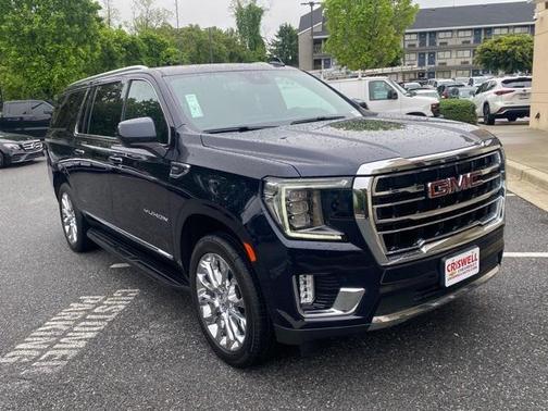 2023 GMC Yukon XL SLT