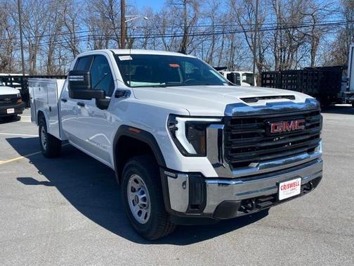 2025 GMC Sierra 3500 Pro