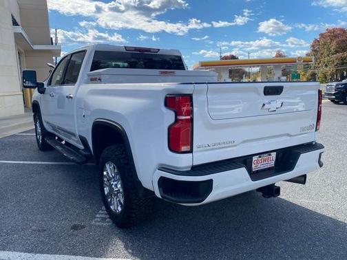 2025 Chevrolet Silverado 2500 High Country