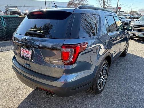 2019 Ford Explorer sport