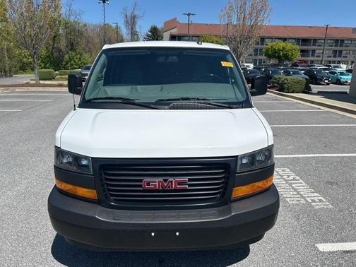 2023 GMC Savana 2500 Work Van
