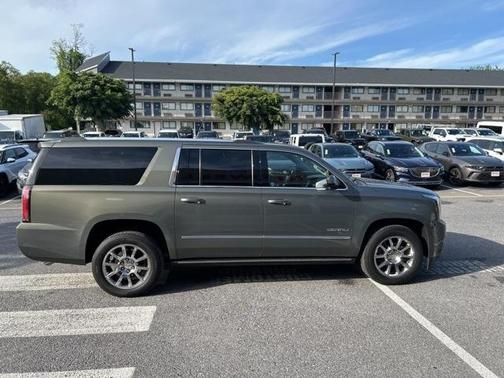 2017 GMC Yukon XL Denali