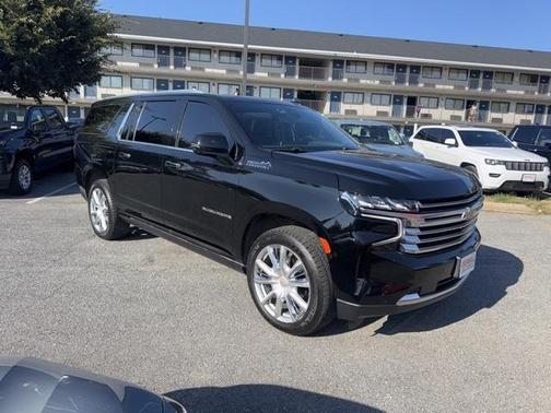 2021 Chevrolet Suburban High Country