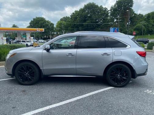 2017 Acura MDX 3.5L w/Advance Package