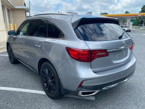 2017 Acura MDX 3.5L w/Advance Package