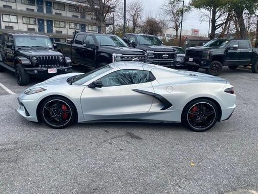 2021 Chevrolet Corvette Stingray w/2LT
