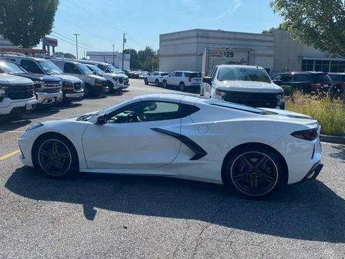 2024 Chevrolet Corvette Stingray w/2LT