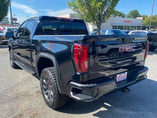 2025 GMC Sierra 1500 AT4X