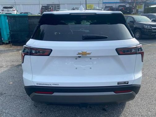 2025 Chevrolet Equinox LT