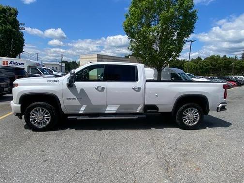 2022 Chevrolet Silverado 3500 High Country