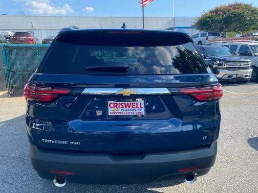 2023 Chevrolet Traverse LT Cloth