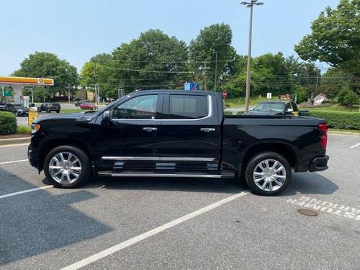 2024 Chevrolet Silverado 1500 High Country