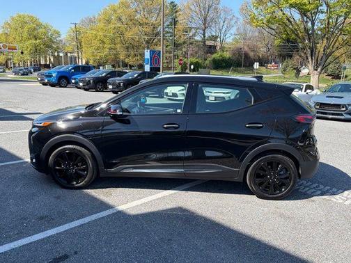 Black Metallic 2023 Chevrolet Bolt EUV Premier