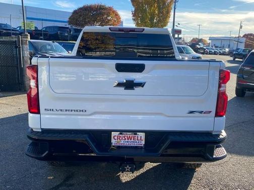 2025 Chevrolet Silverado 1500 ZR2