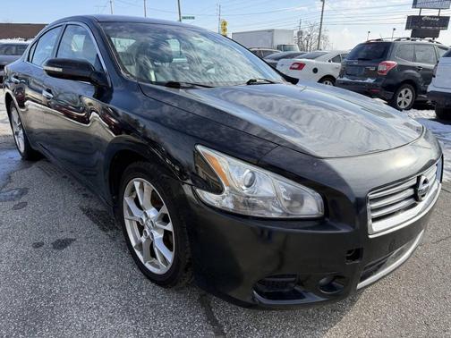 2012 Nissan Maxima SV