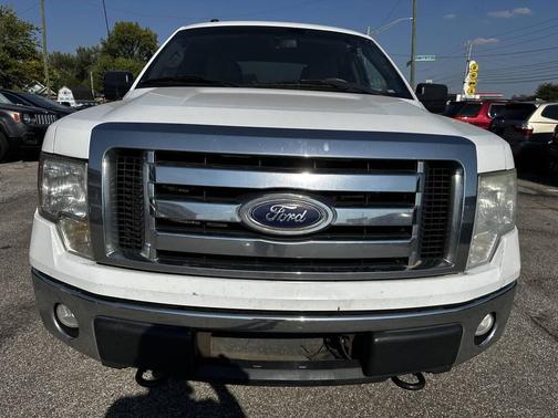 2010 Ford F-150 XLT SuperCrew