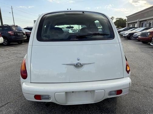2005 Chrysler PT Cruiser Base