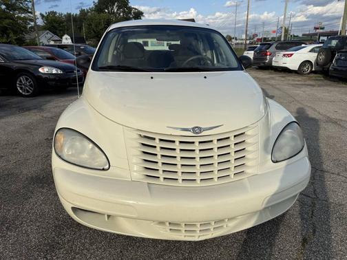 2005 Chrysler PT Cruiser Base