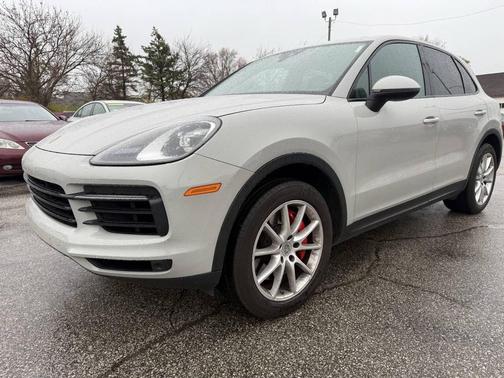2021 Porsche Cayenne Cayenne